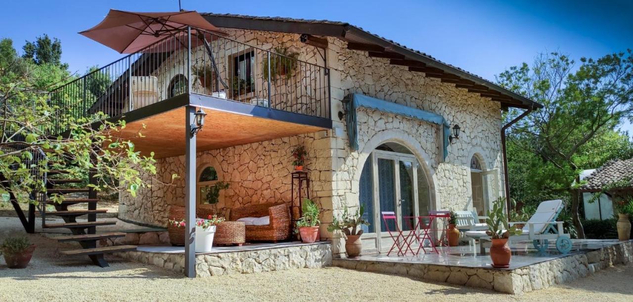 Villa Neli, Palazzolo Acreide, Siracusa, Hot Tub, Wi-Fi & Parking Exterior foto